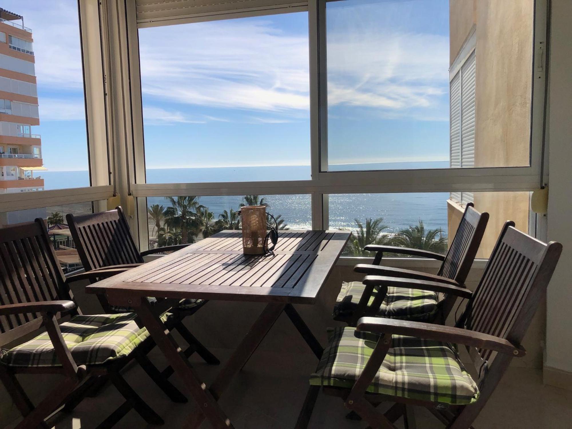 Estudio Mar En Calma, Primera Linea De Playa Con Vistas Al Mar Torrox Kültér fotó